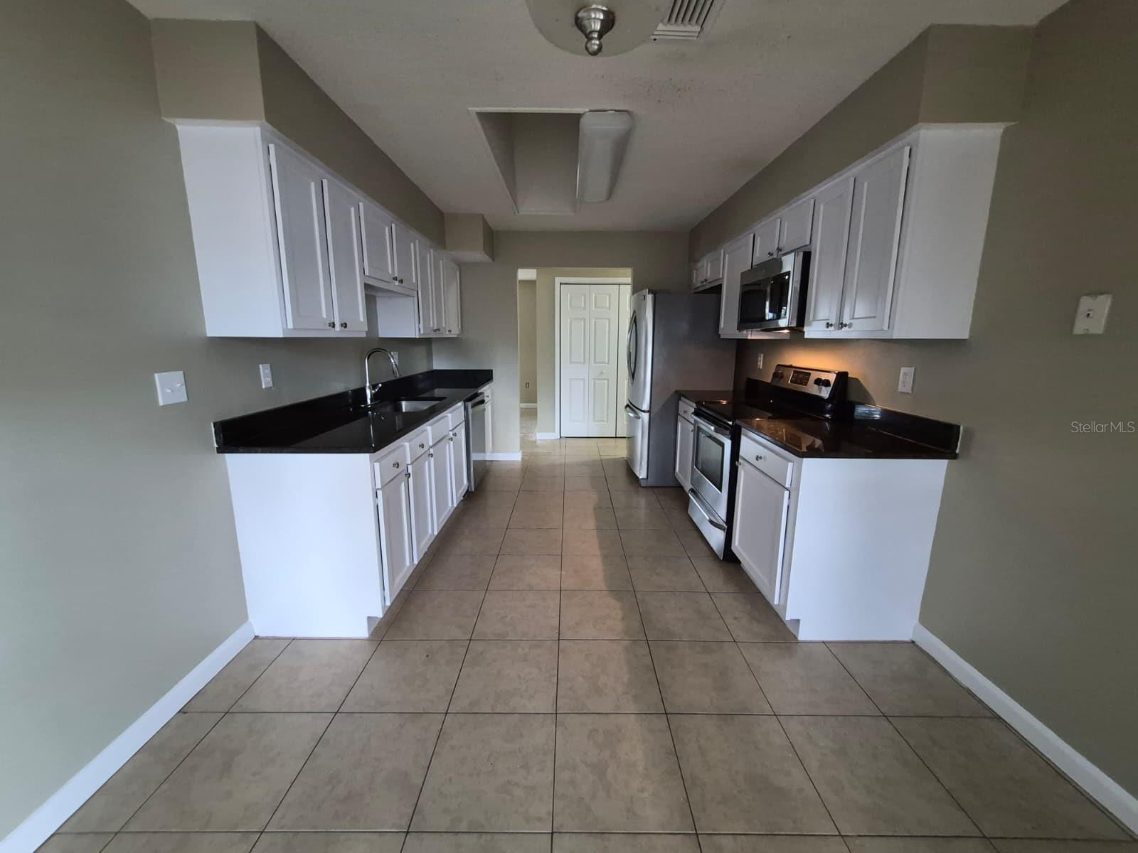 10227 LANDMARK DR — photo 4