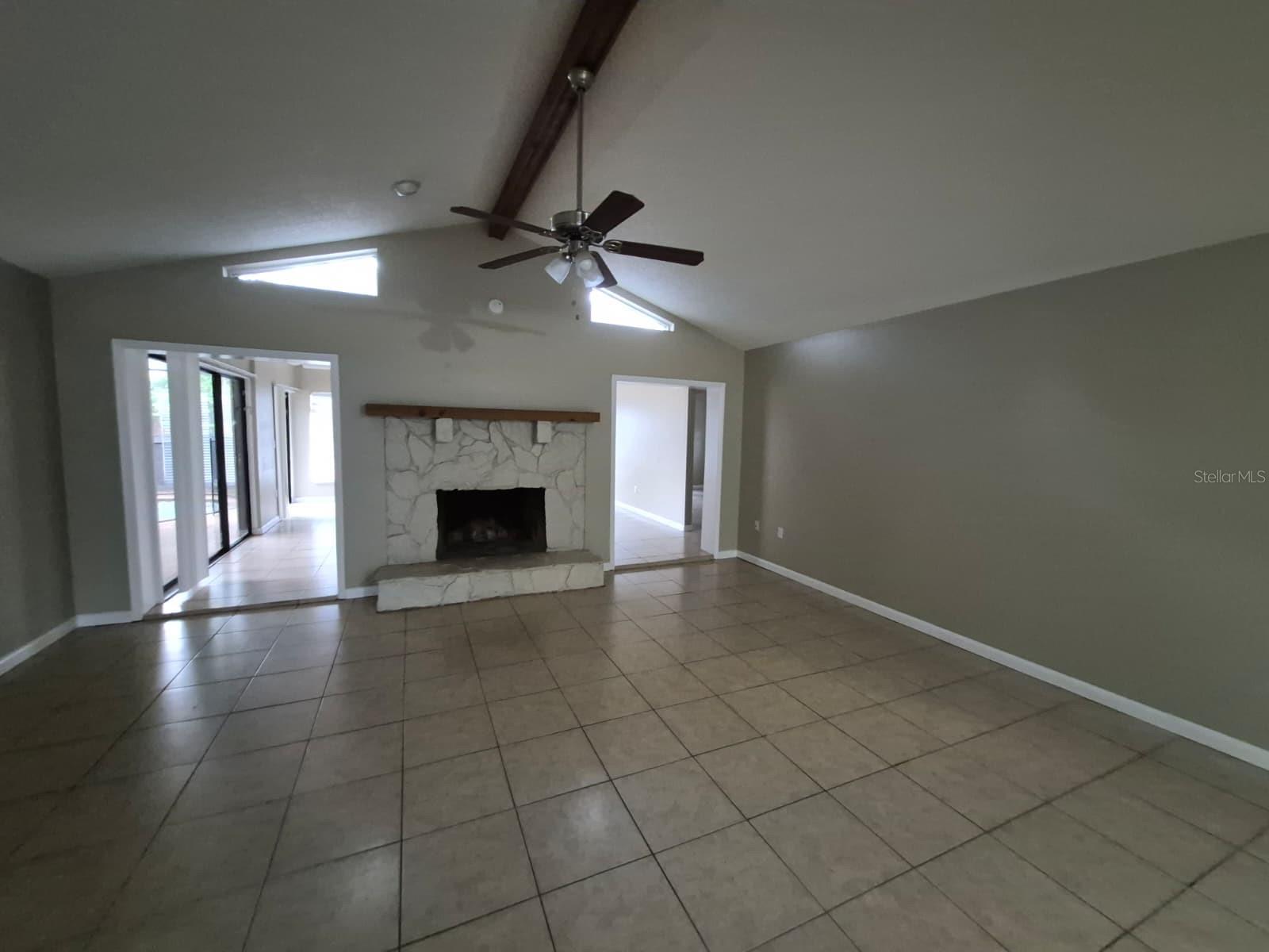 10227 LANDMARK DR — photo 7