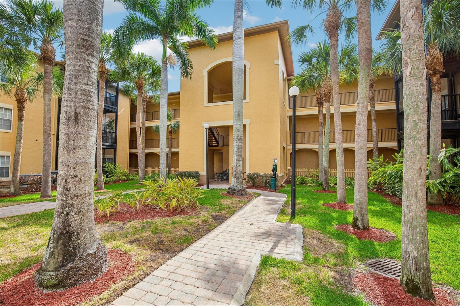 4333 BAYSIDE VILLAGE DR #322 — photo 3