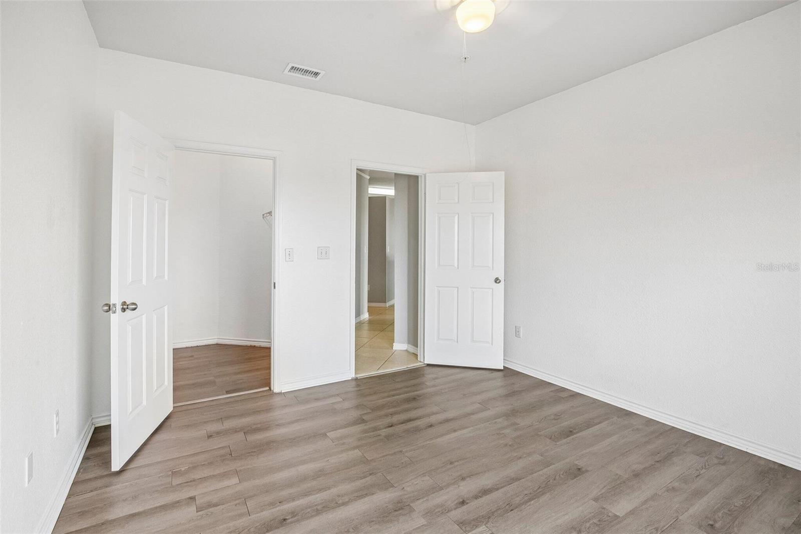 4333 BAYSIDE VILLAGE DR #322 — photo 25