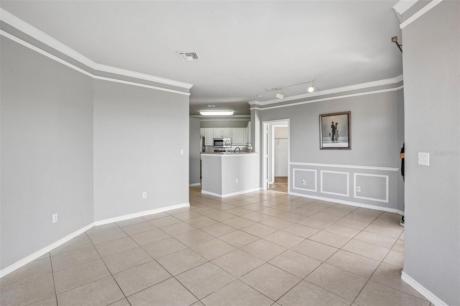 4333 BAYSIDE VILLAGE DR #322 — photo 9