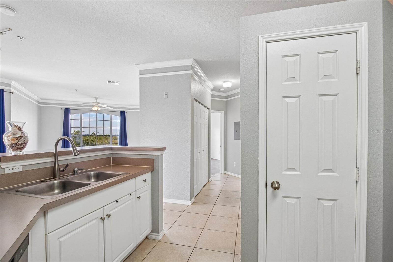 4333 BAYSIDE VILLAGE DR #322 — photo 15