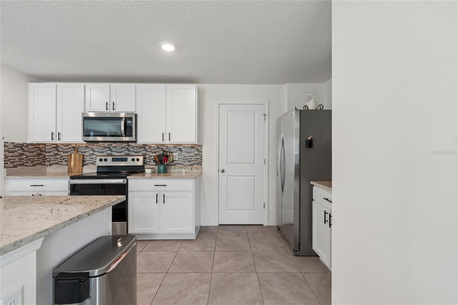 13756 WHISKEY DAISY DR — photo 23