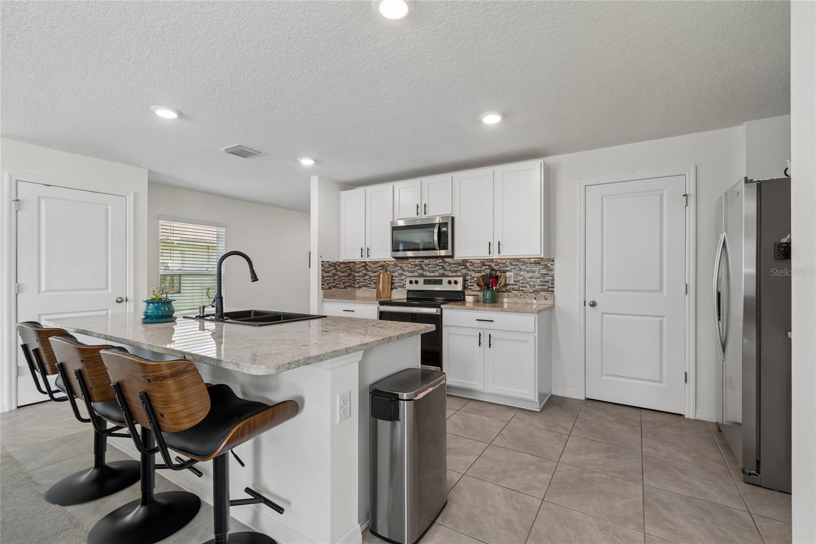 13756 WHISKEY DAISY DR — photo 19