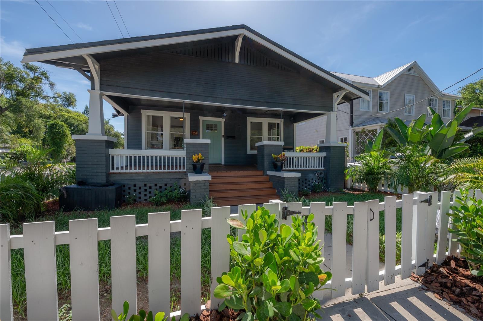 2831 N MORGAN ST — photo 2
