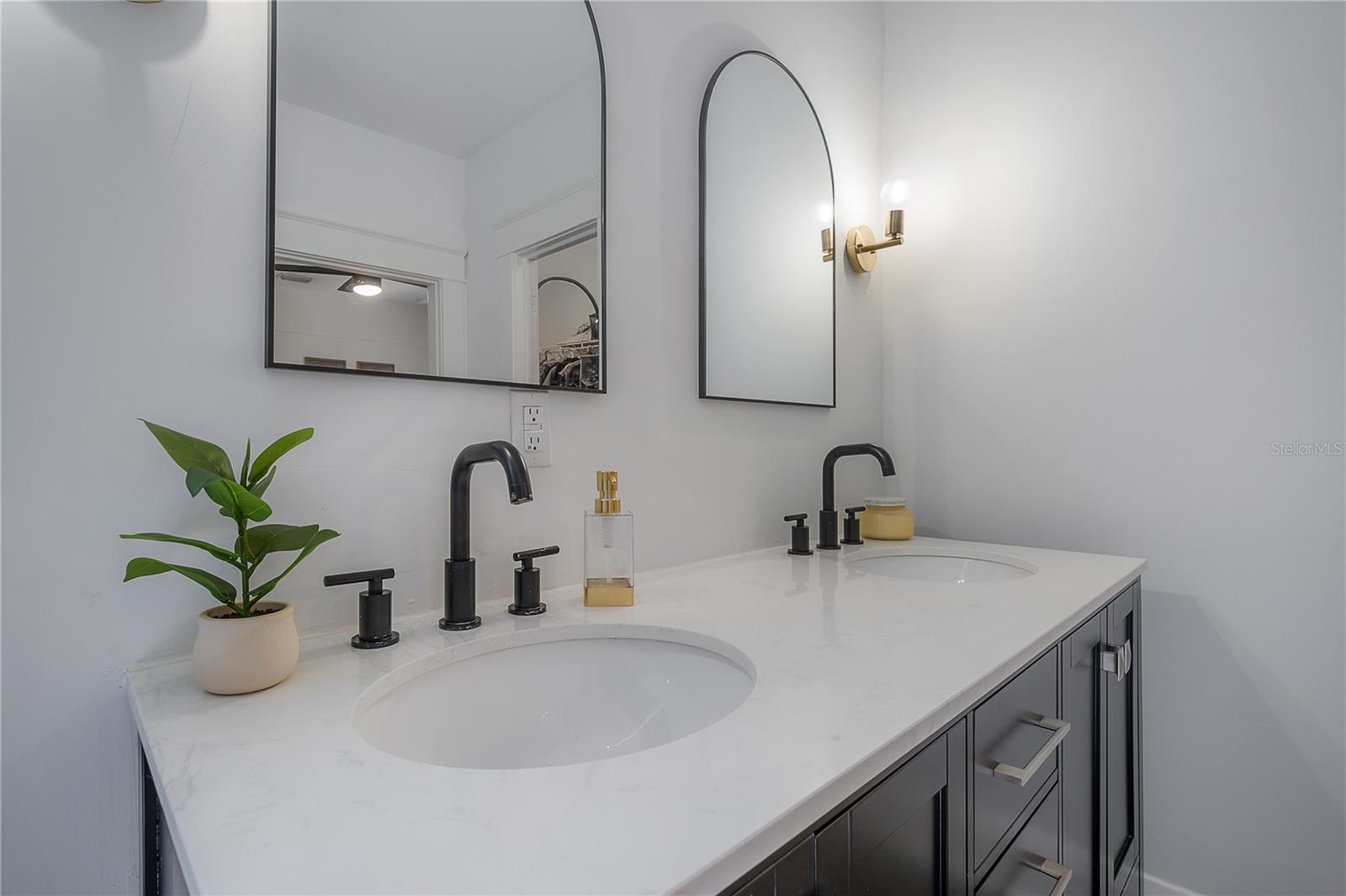 2831 N MORGAN ST — photo 33