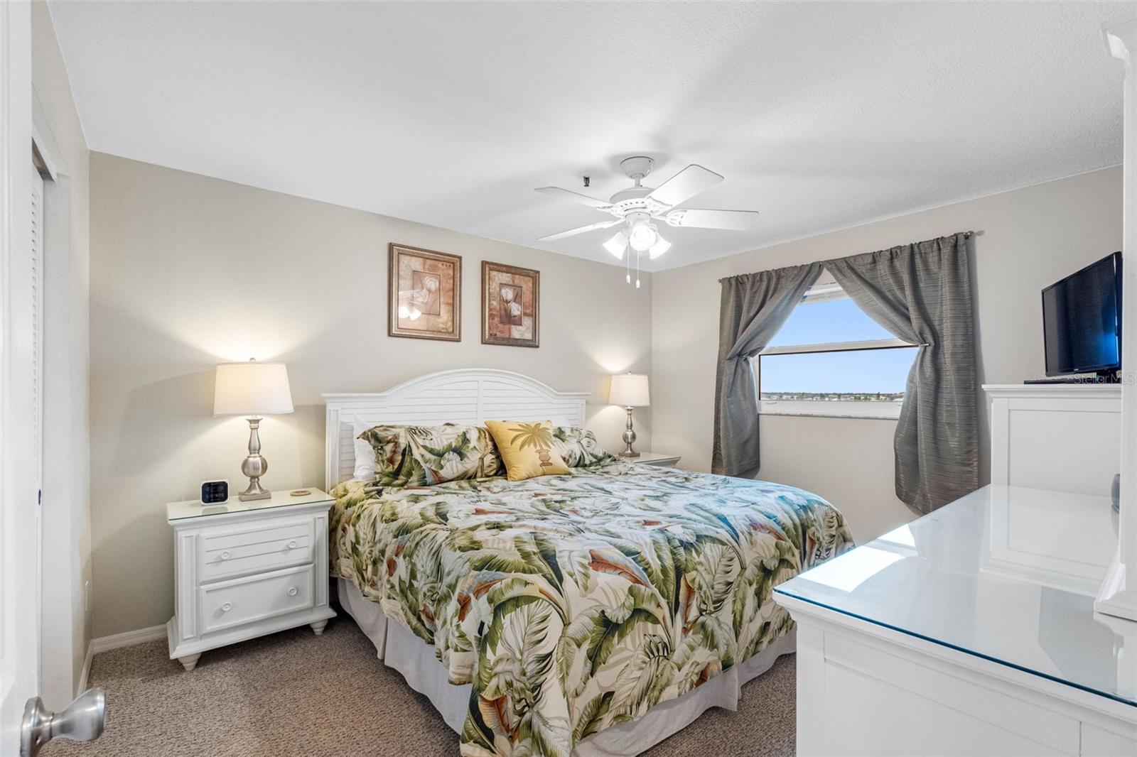 13500 GULF BLVD #605 — photo 35