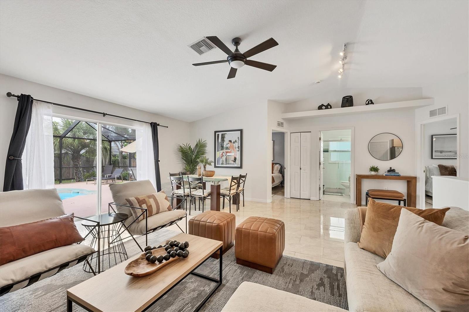 2445 APACHE ST — photo 15