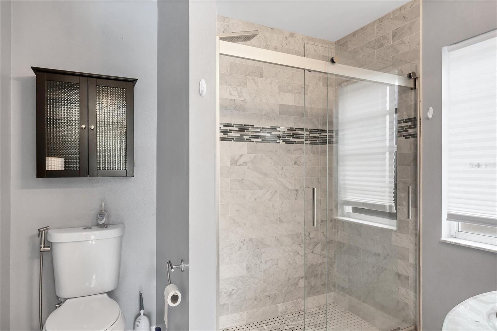 2445 APACHE ST — photo 24