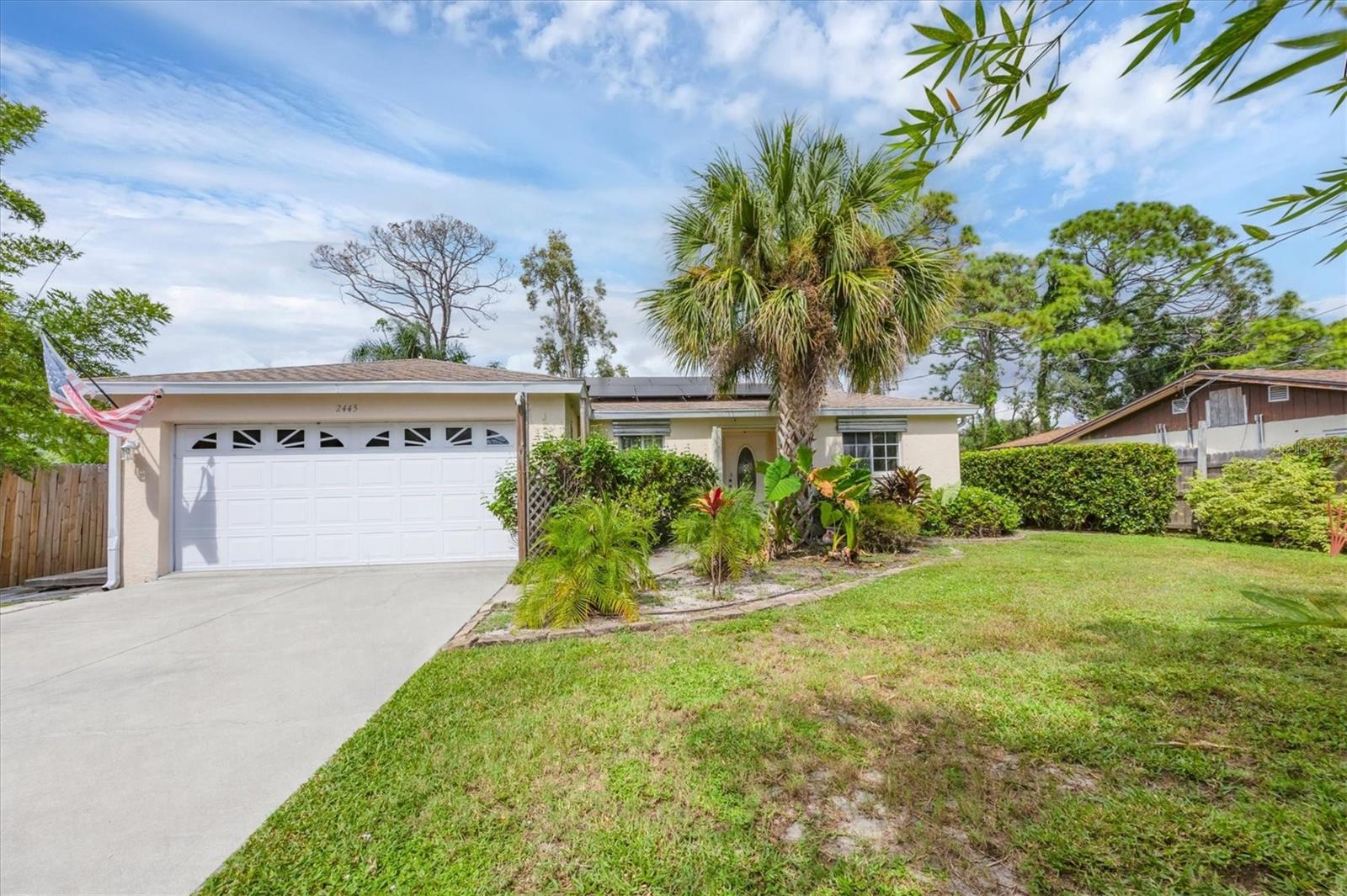 2445 APACHE ST — photo 7