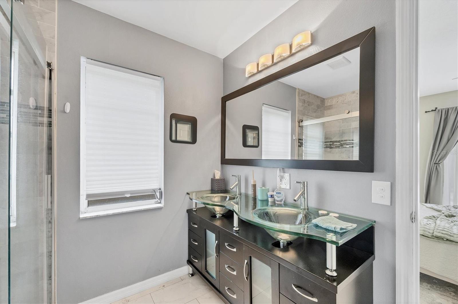 2445 APACHE ST — photo 23