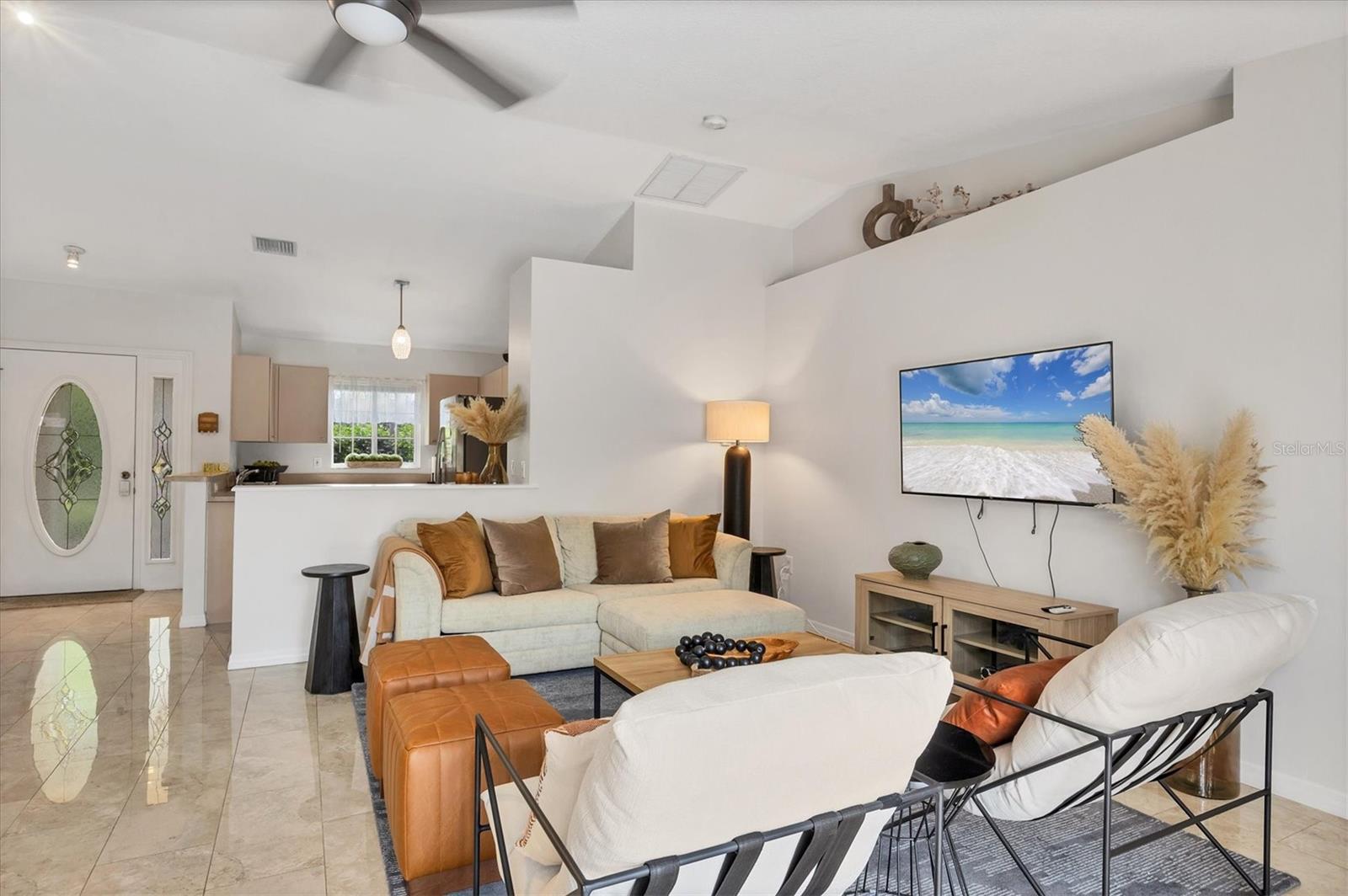 2445 APACHE ST — photo 13