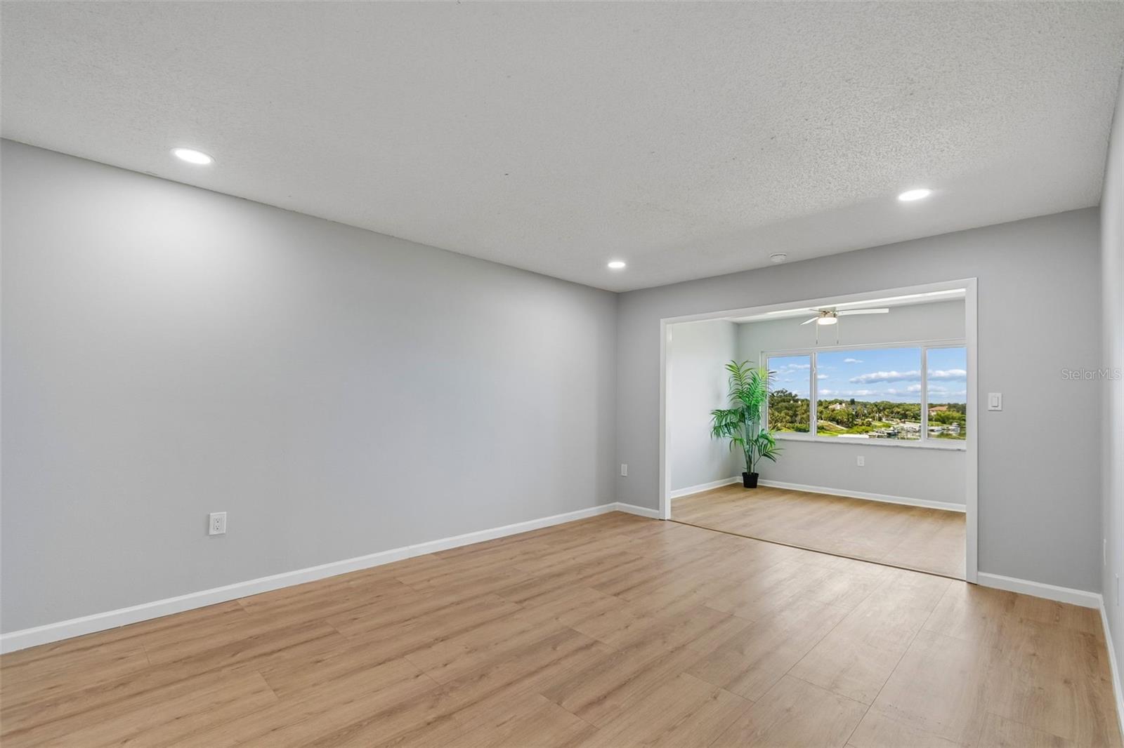 100 BLUFF VIEW DR #509C — photo 31