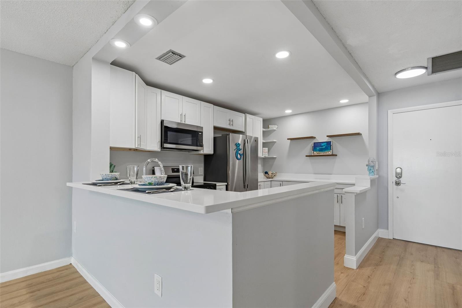 100 BLUFF VIEW DR #509C — photo 6