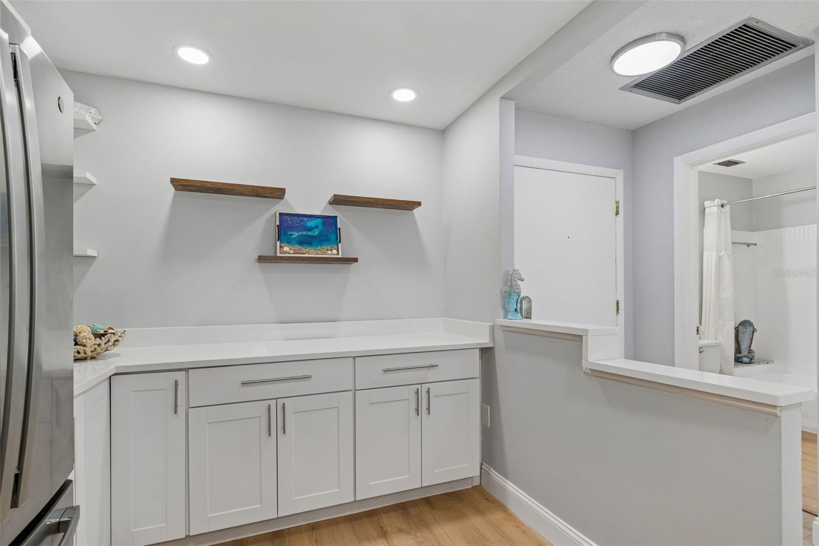 100 BLUFF VIEW DR #509C — photo 11