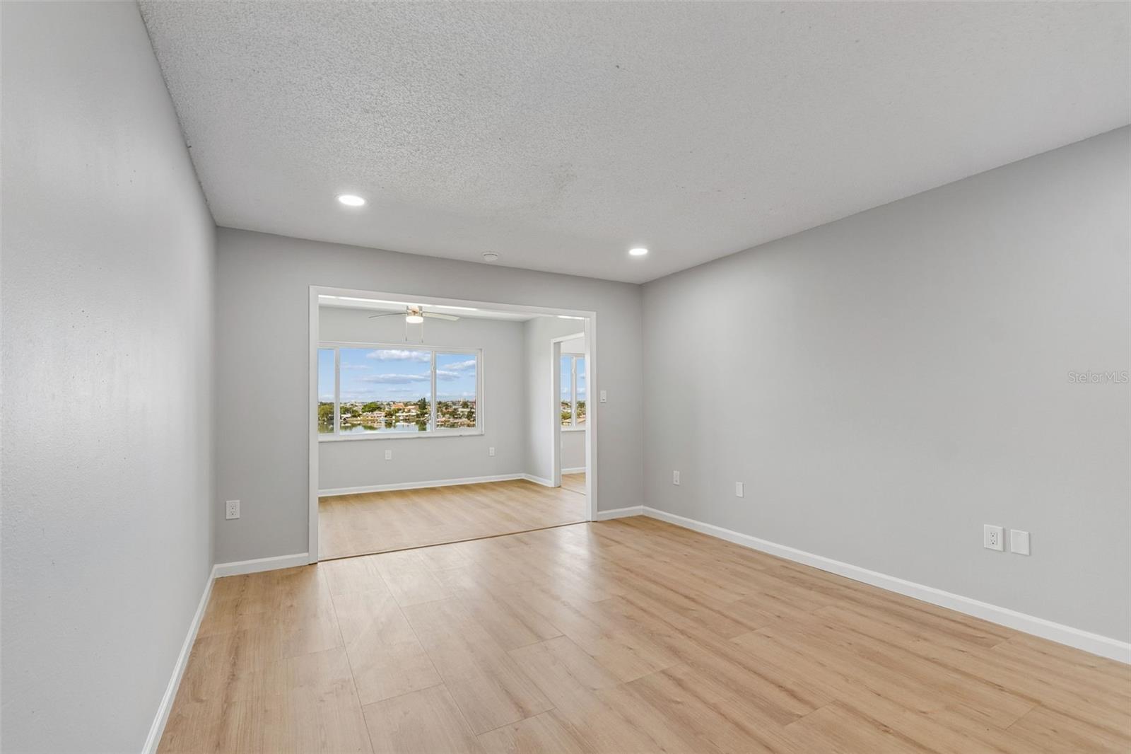 100 BLUFF VIEW DR #509C — photo 33
