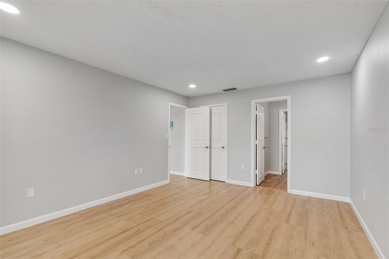 100 BLUFF VIEW DR #509C — photo 34