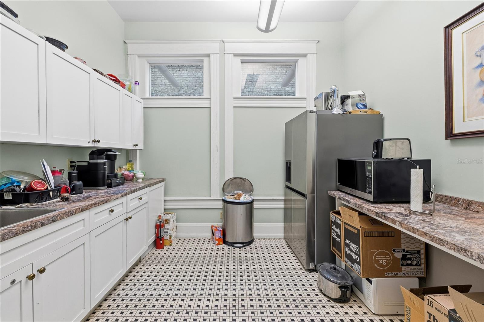 1829 E 7TH AVE — photo 11