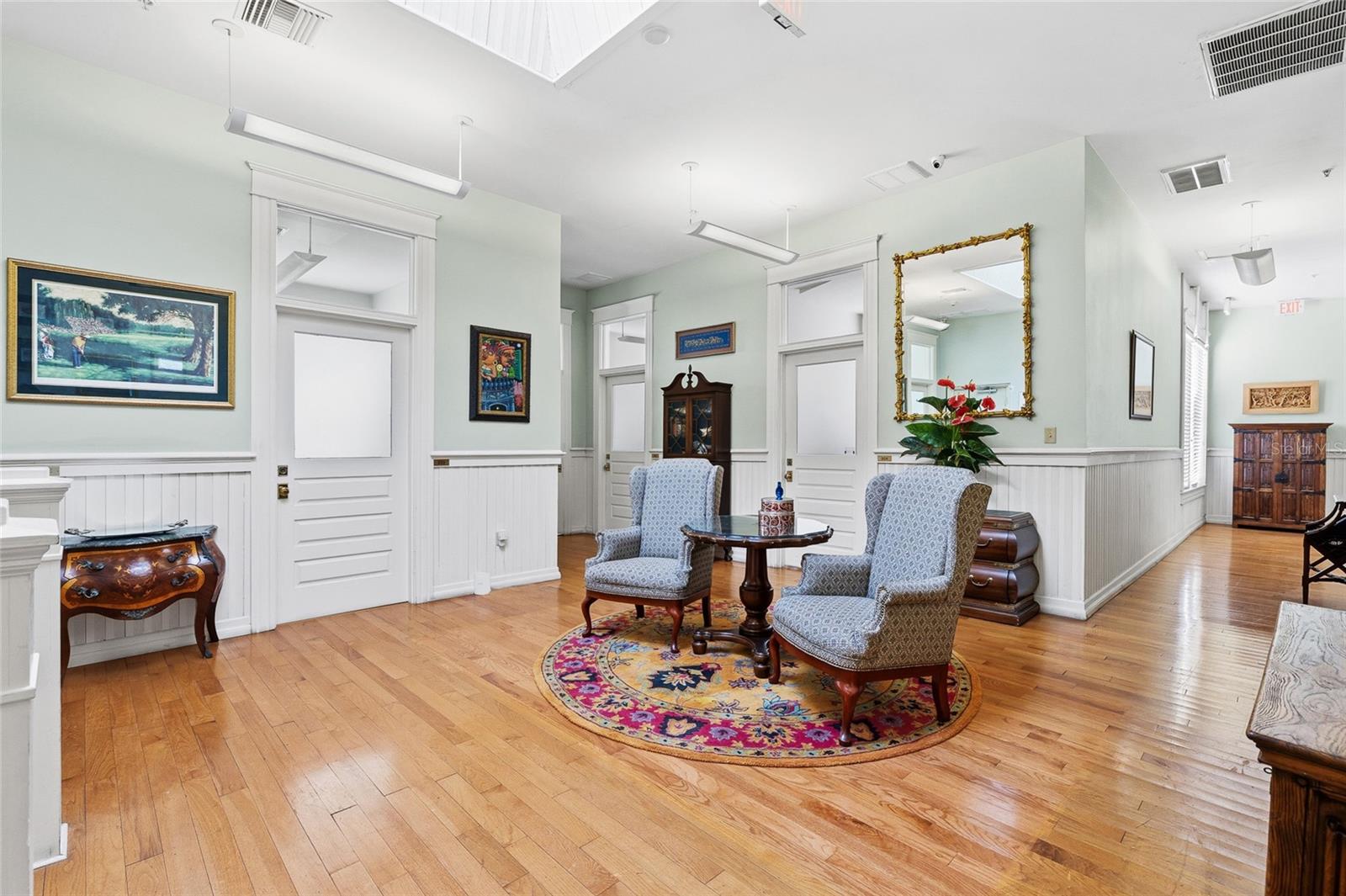 1829 E 7TH AVE — photo 7