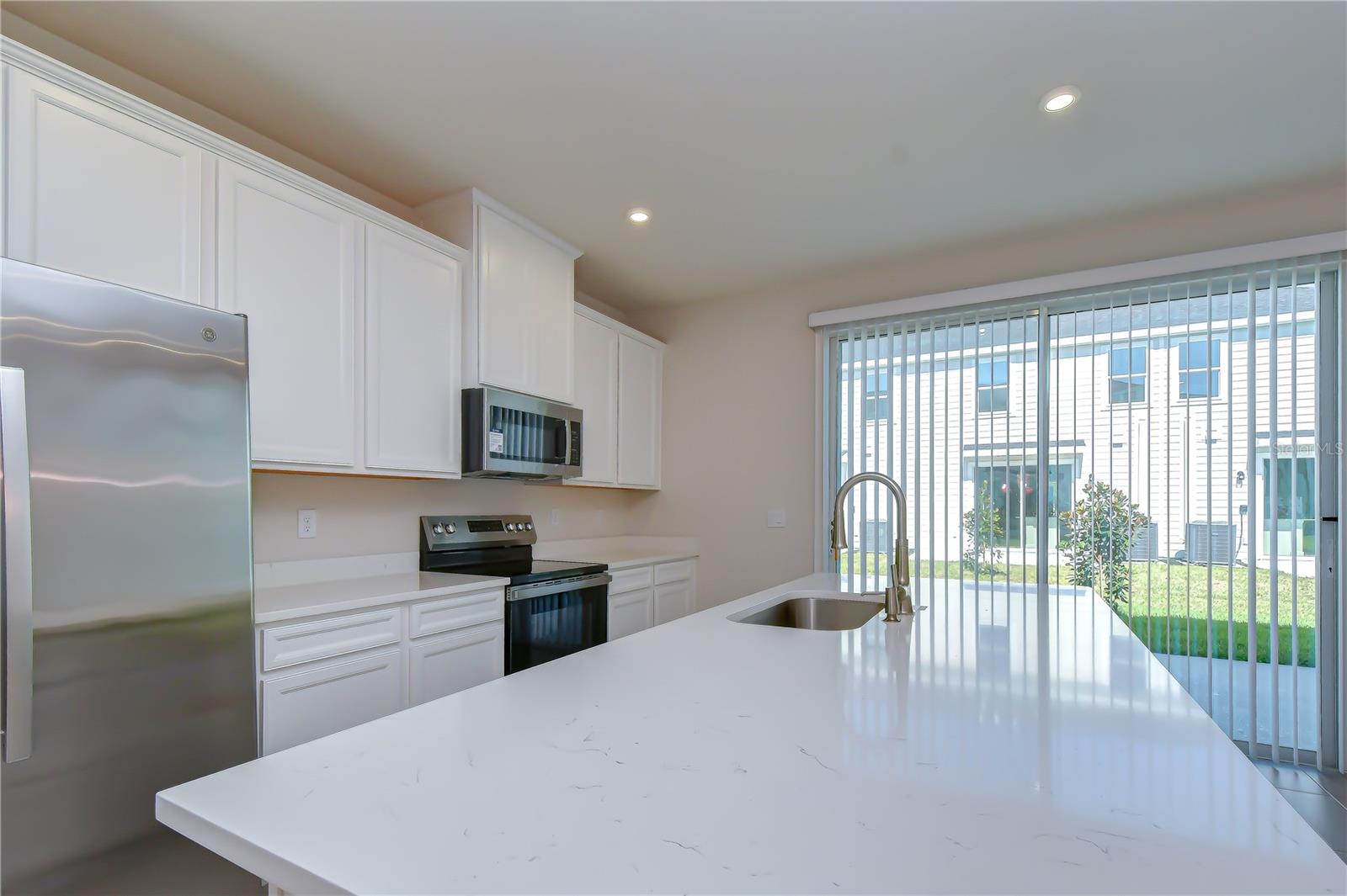 20253 LOU ANGELA LN — photo 15