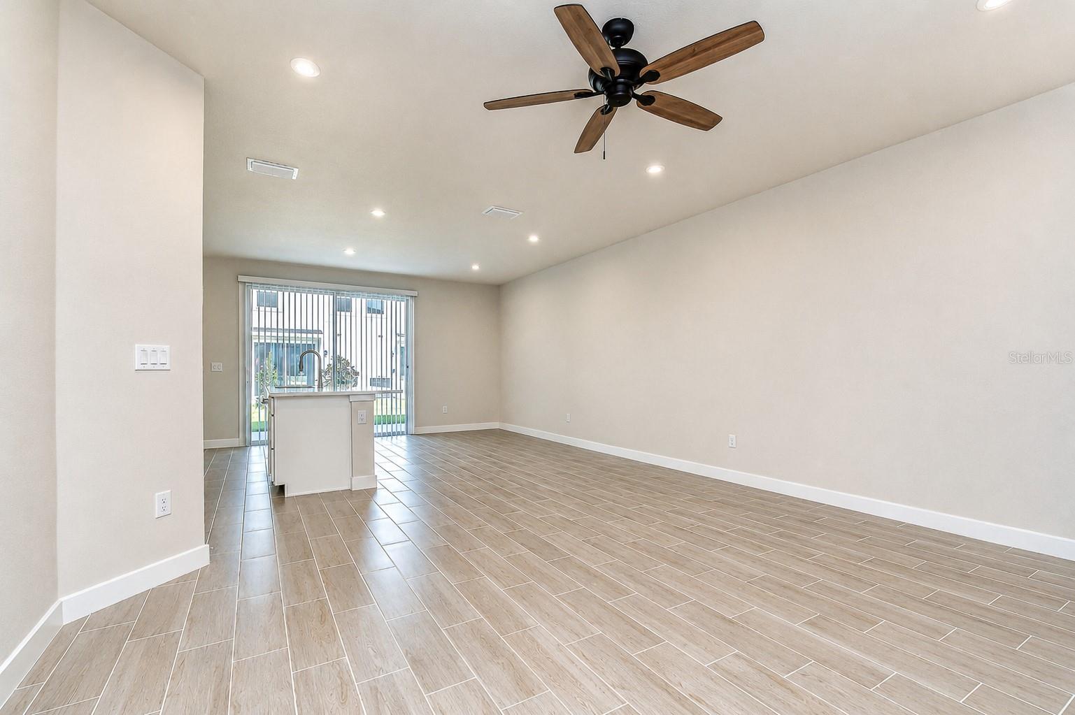 20253 LOU ANGELA LN — photo 8