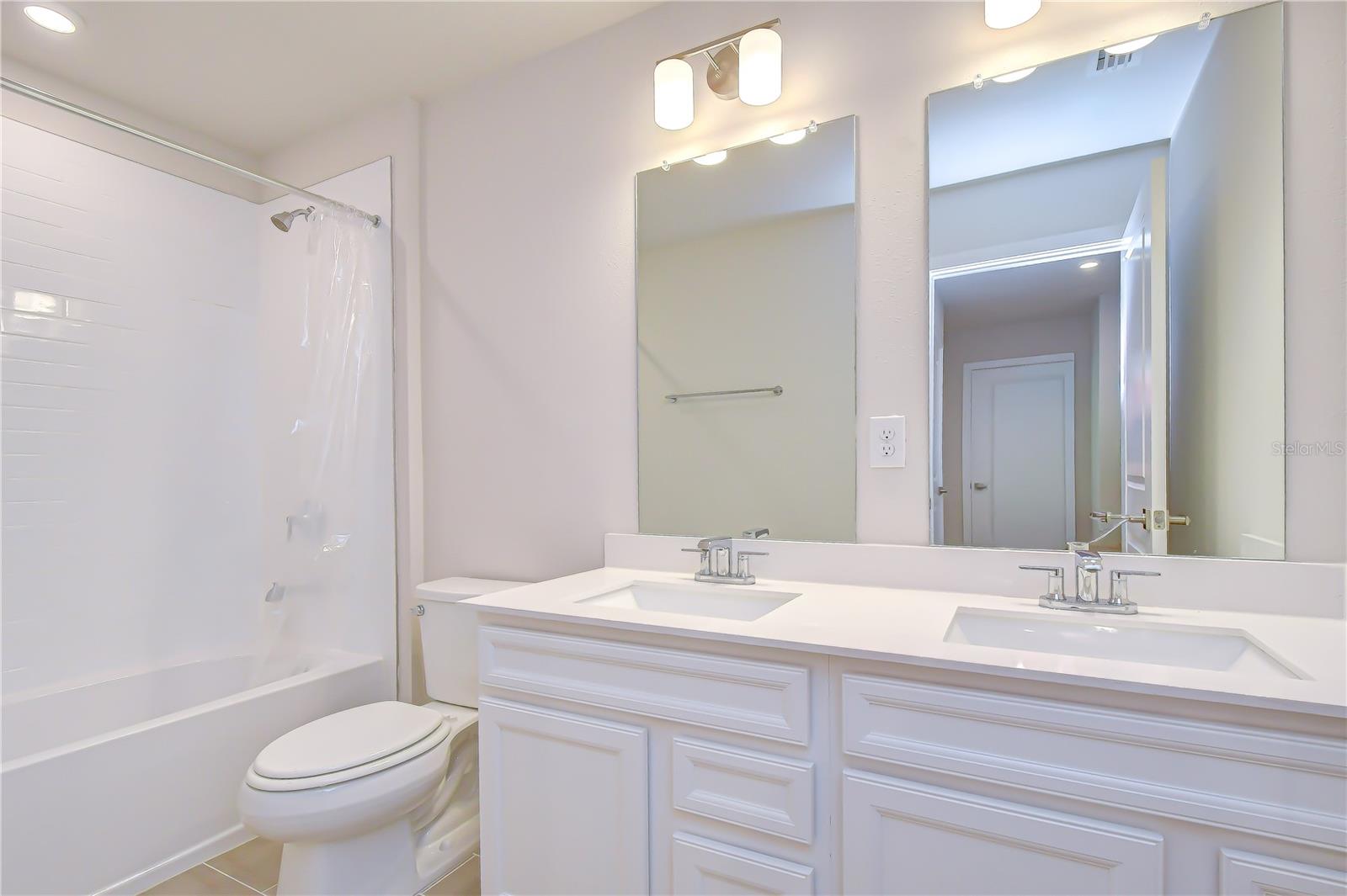 20253 LOU ANGELA LN — photo 25