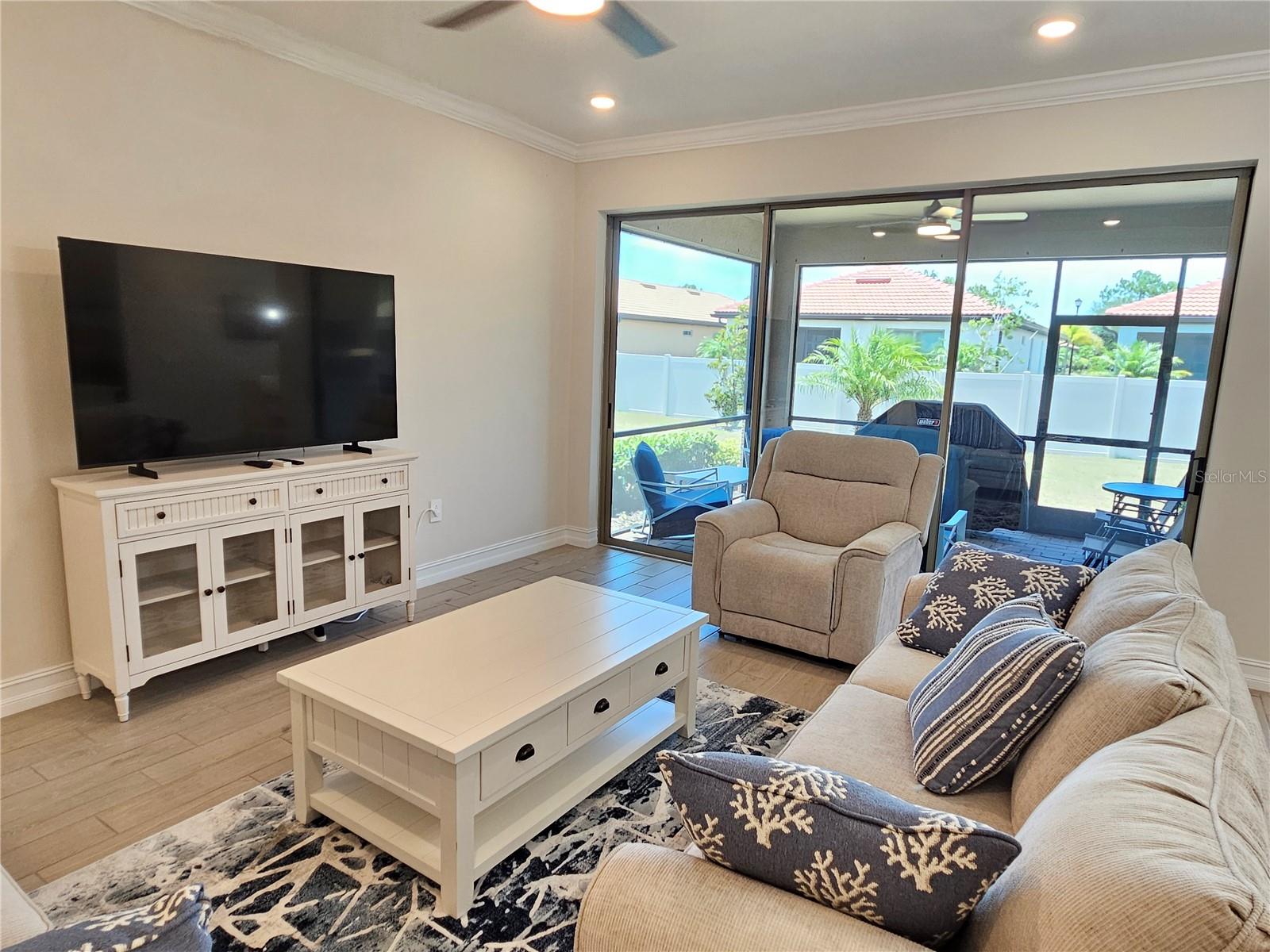 104 VILLORESI BLVD — photo 13