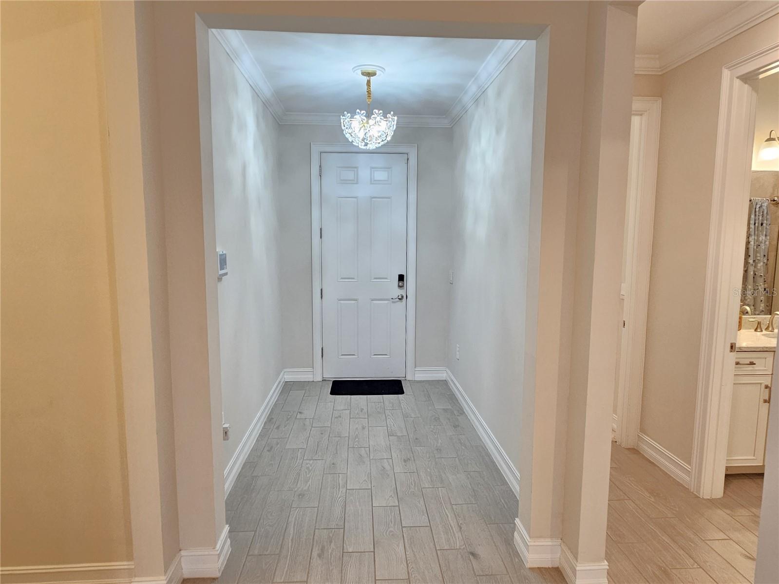 104 VILLORESI BLVD — photo 45