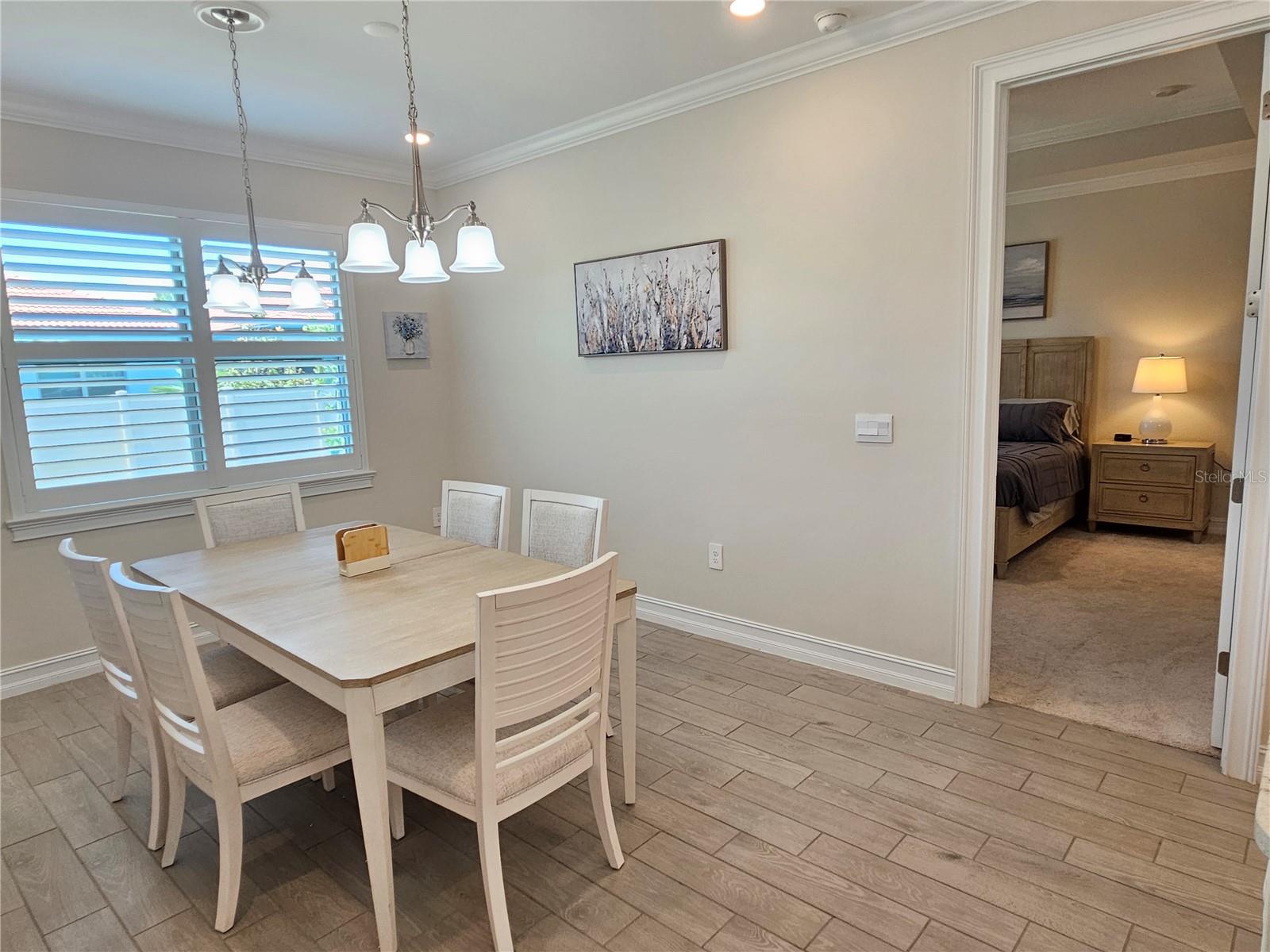 104 VILLORESI BLVD — photo 30