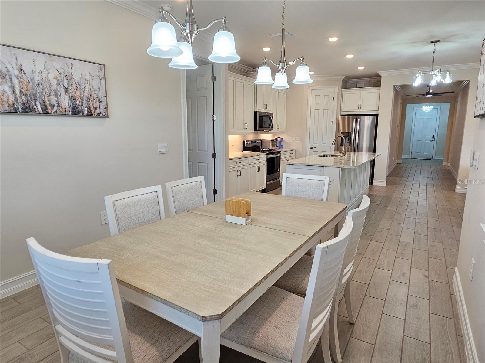 104 VILLORESI BLVD — photo 29