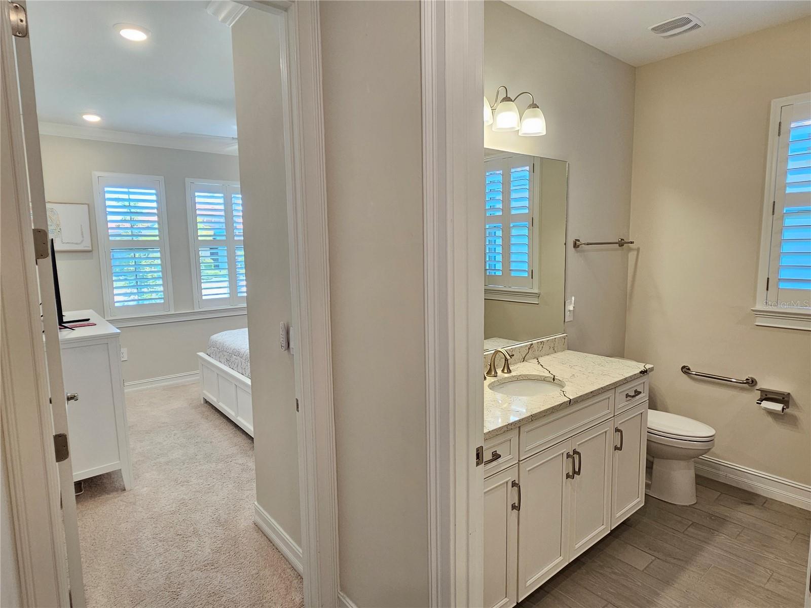 104 VILLORESI BLVD — photo 46