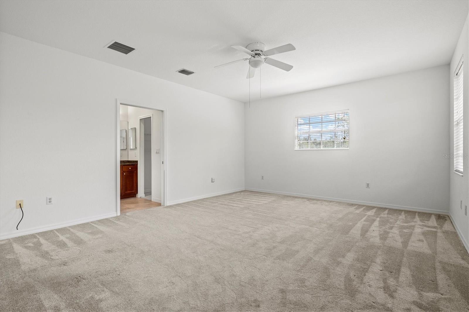 2309 JESSIE HARBOR DR #2402 — photo 32