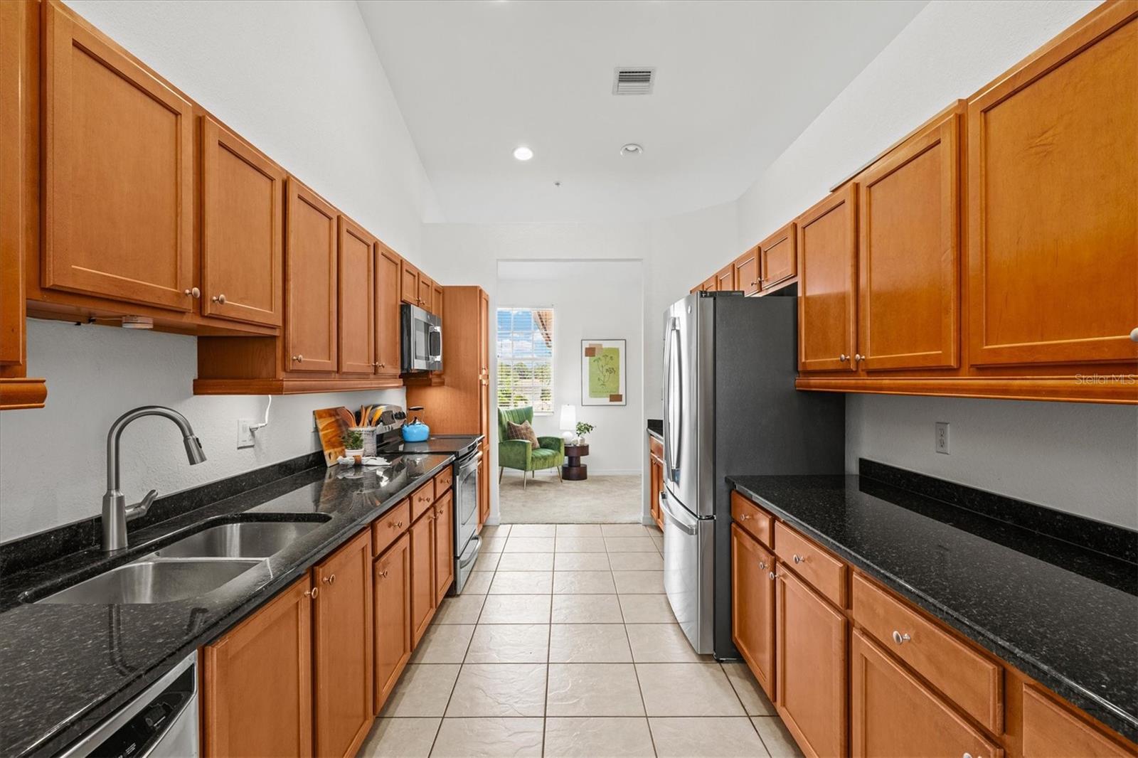2309 JESSIE HARBOR DR #2402 — photo 19