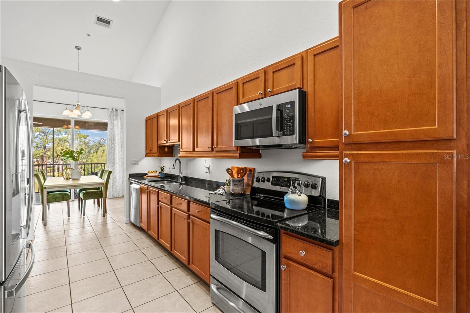 2309 JESSIE HARBOR DR #2402 — photo 17