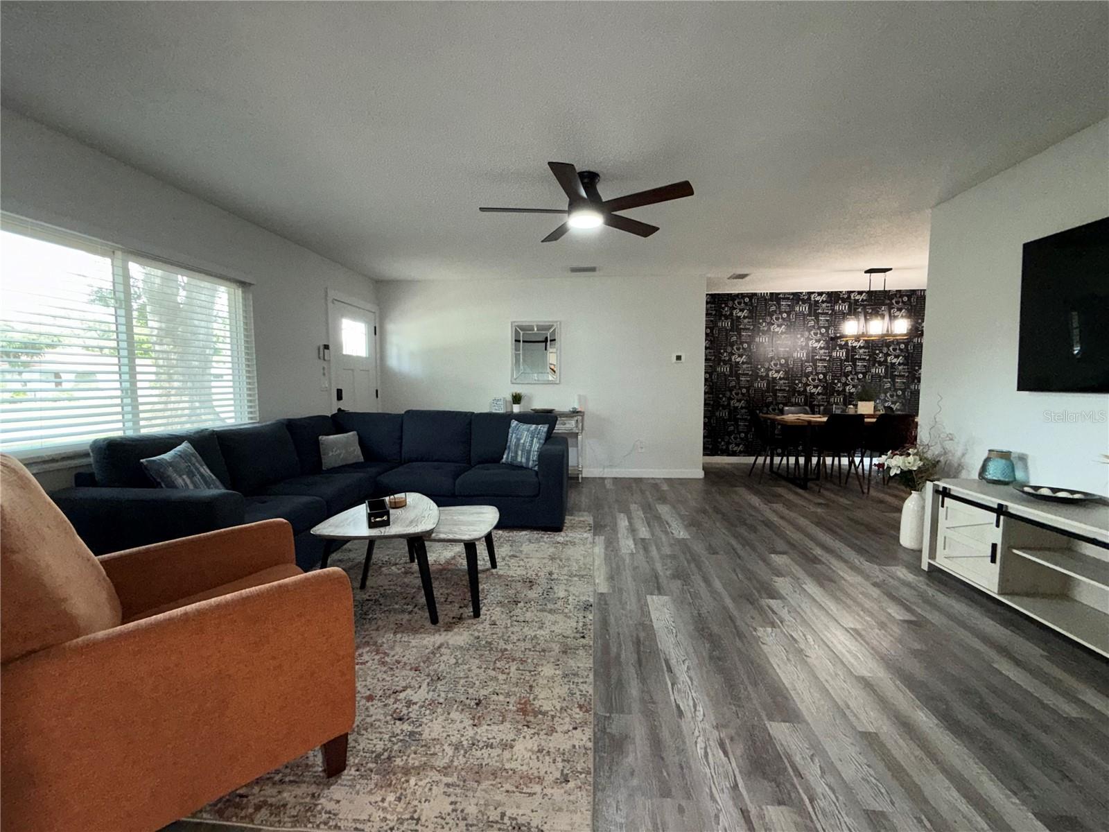 3988 SAN LUIS DR — photo 21