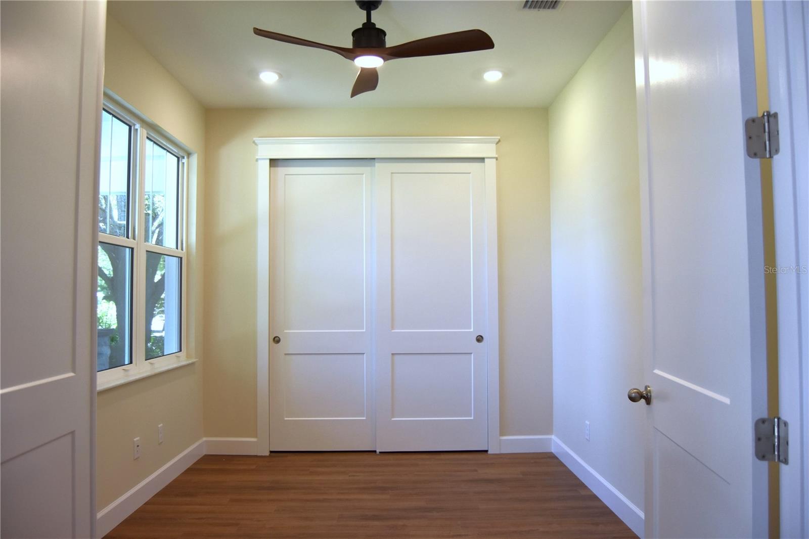 6706 BURLINGTON AVE — photo 12