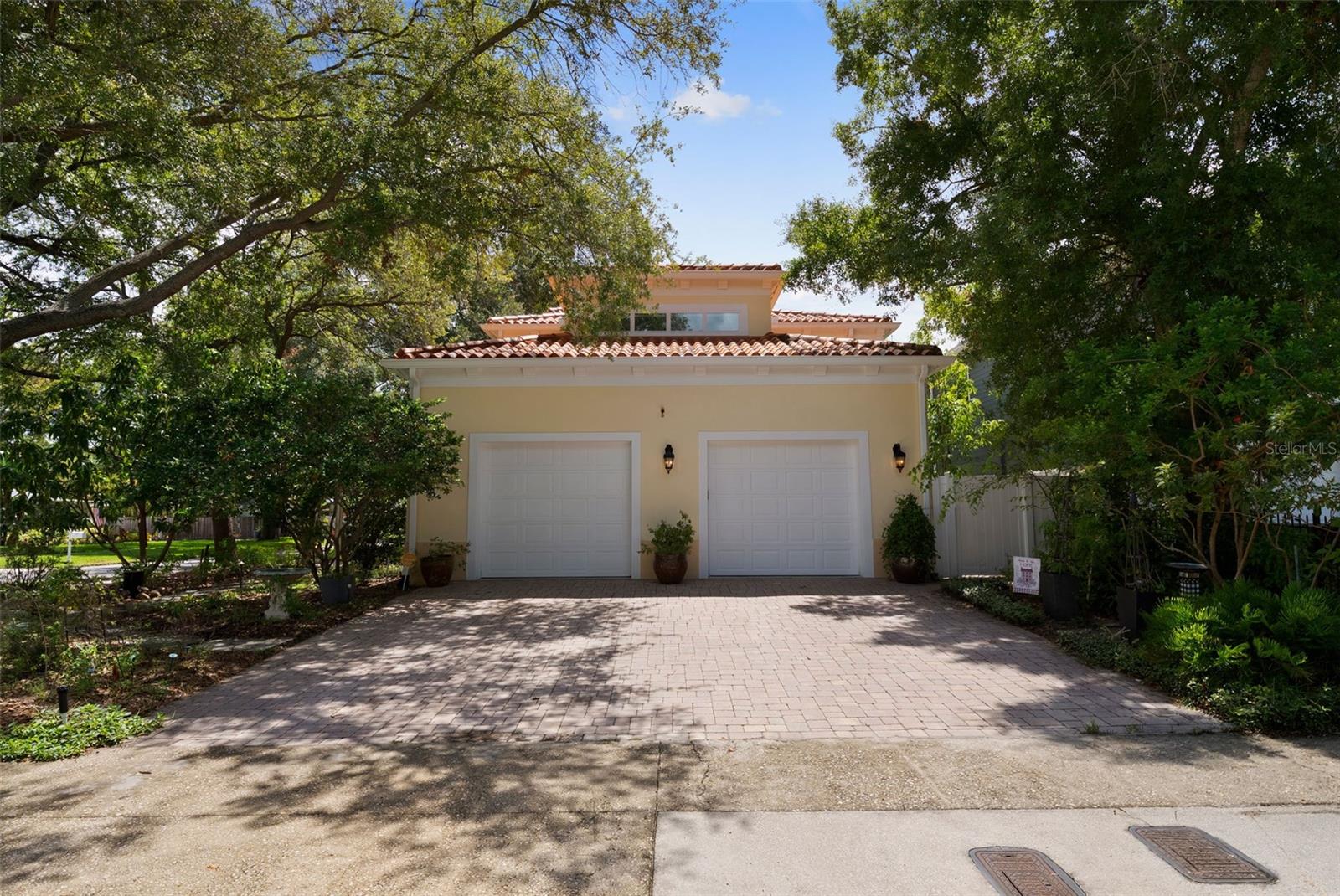 4106 W SAN MIGUEL ST — photo 57