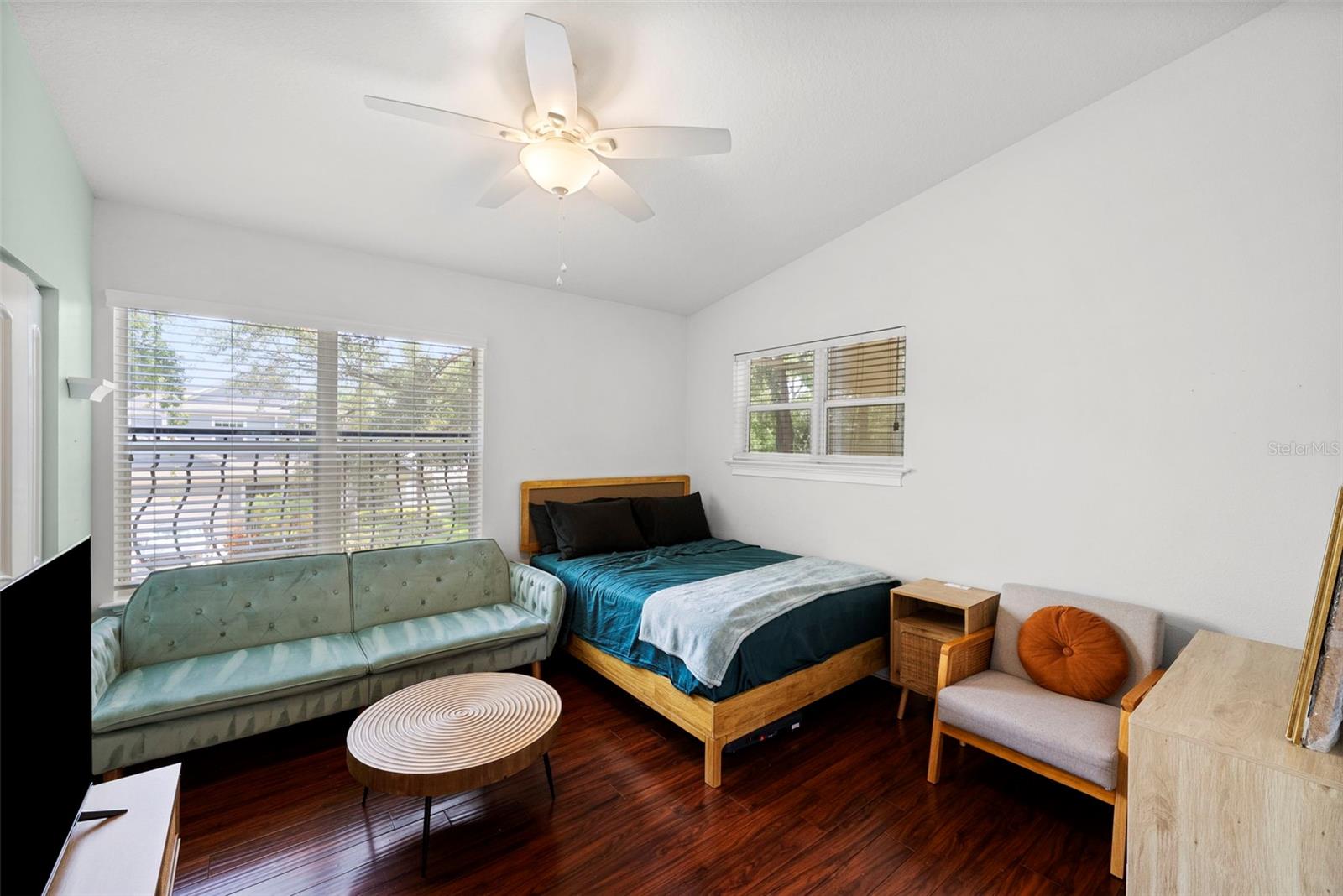 4106 W SAN MIGUEL ST — photo 35