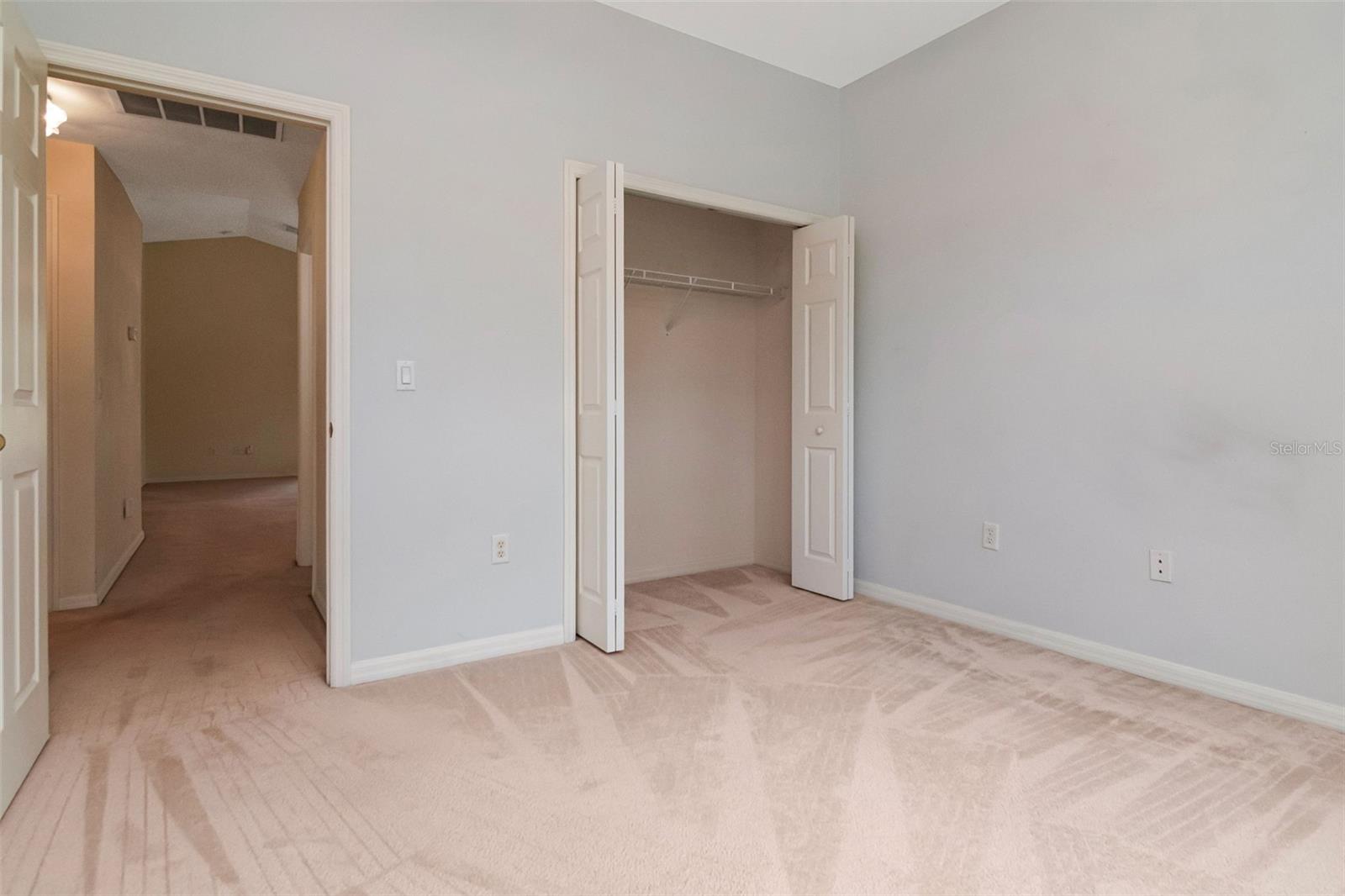 10029 BROOKDALE DR — photo 23