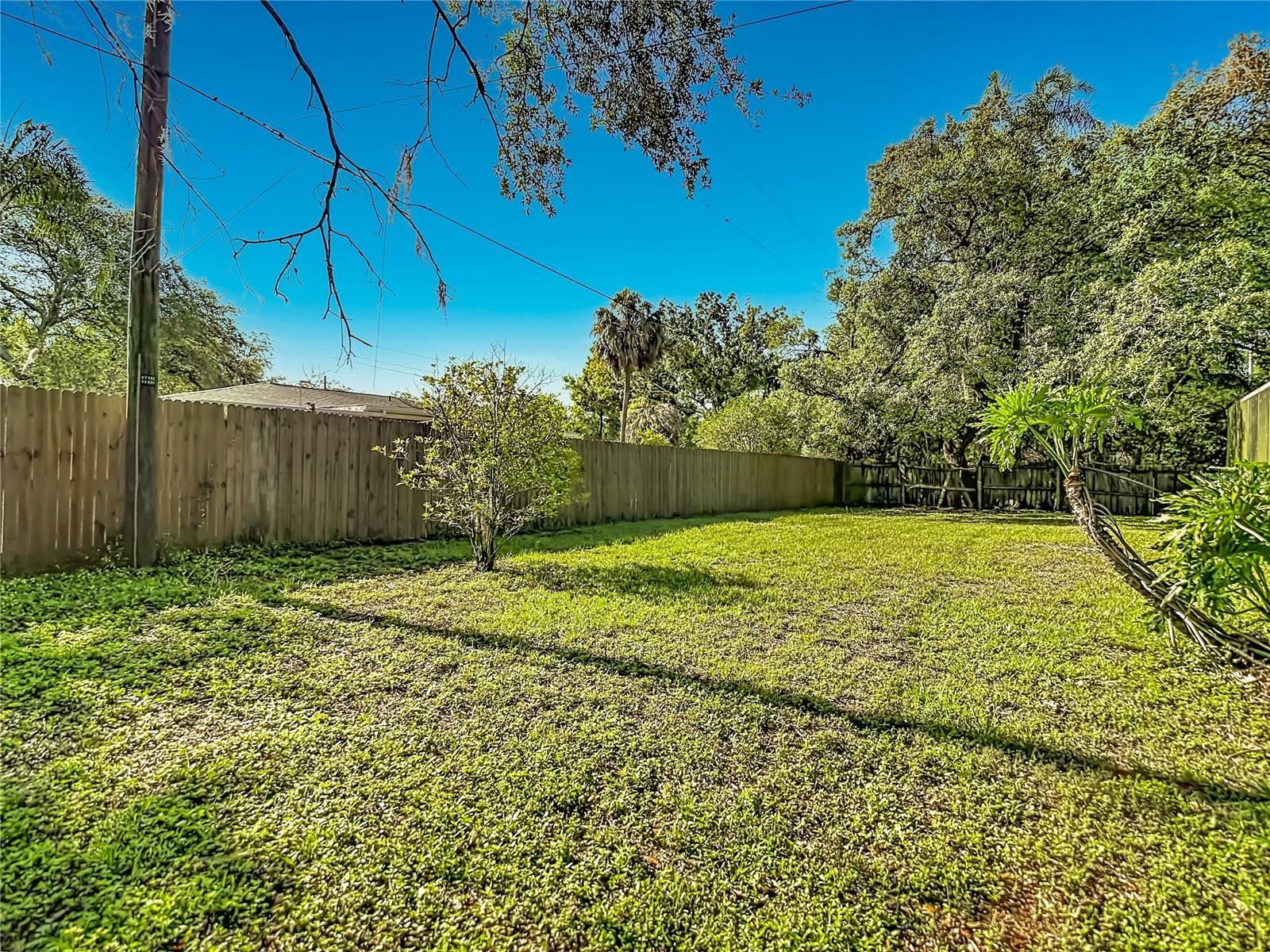 5126 ROLLING HILLS CT — photo 37