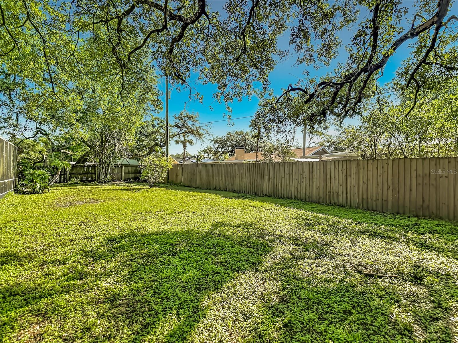 5126 ROLLING HILLS CT — photo 40