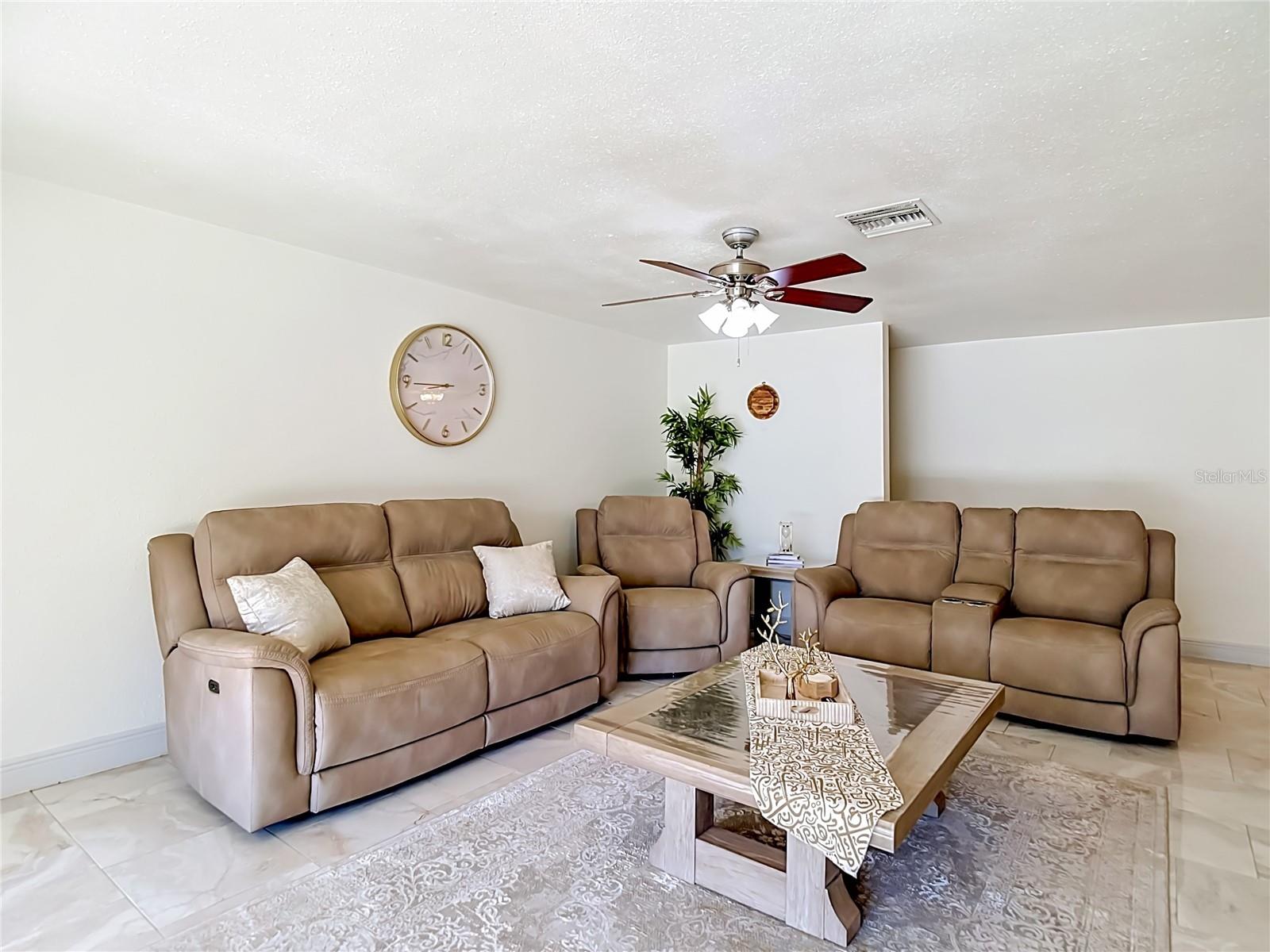 5126 ROLLING HILLS CT — photo 11