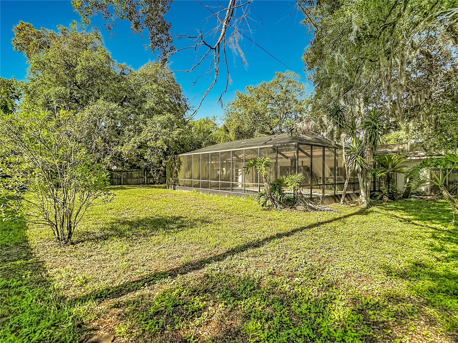 5126 ROLLING HILLS CT — photo 38