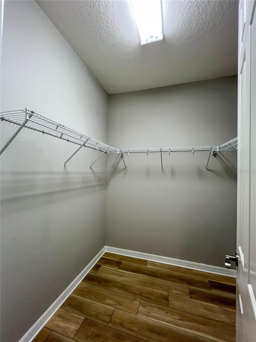 8033 CLEMENTINE LN — photo 23