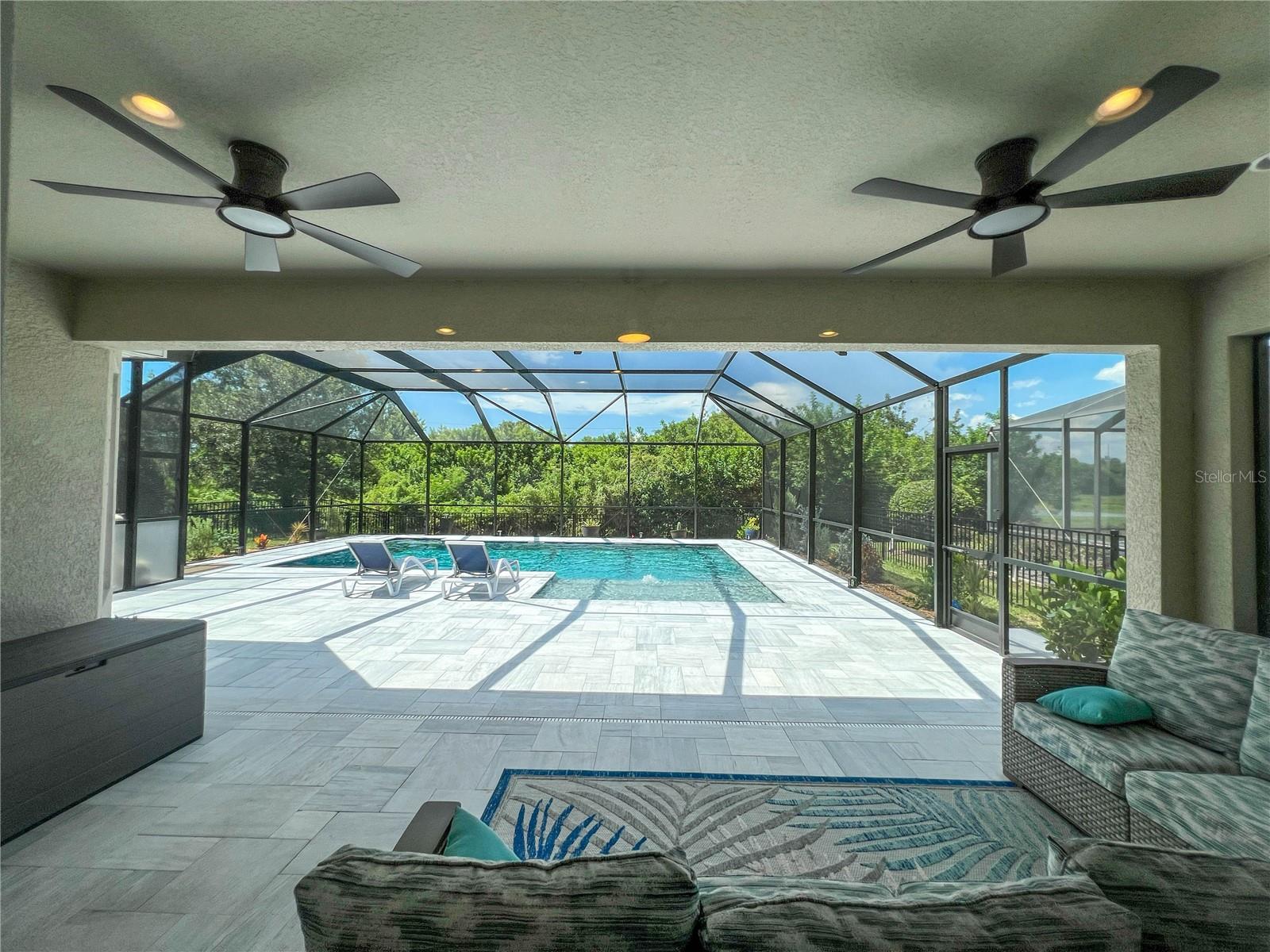 8033 CLEMENTINE LN — photo 11