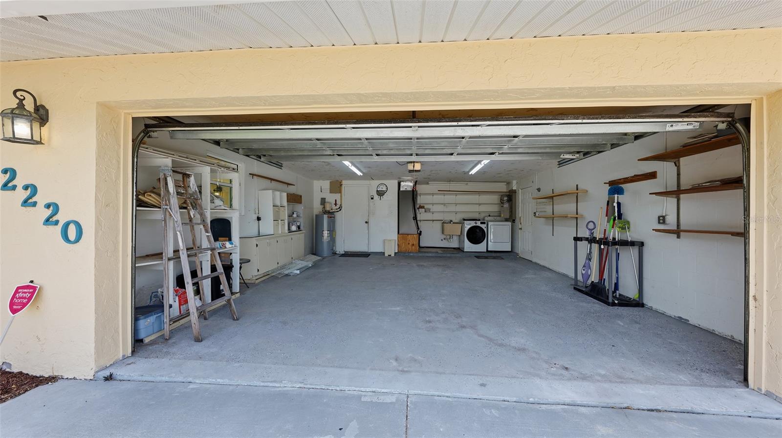 2220 DOUD ST — photo 44
