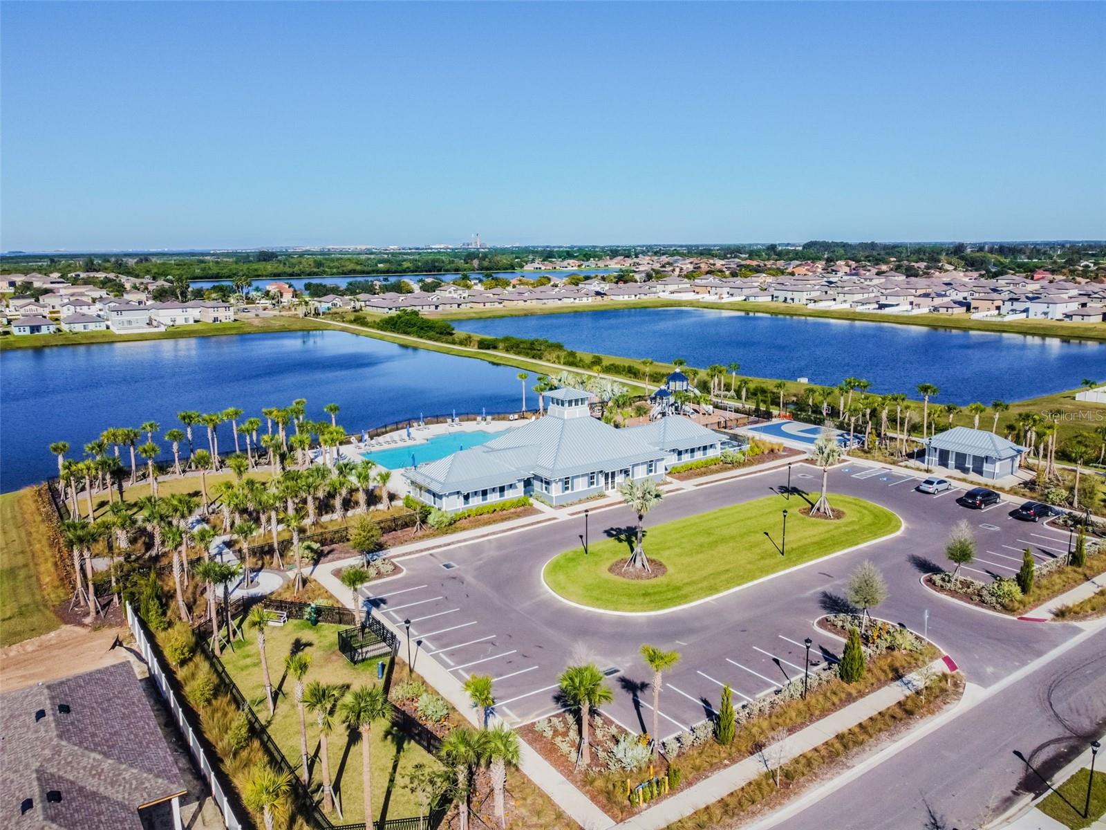 575 OCEAN SPRAY DR — photo 49