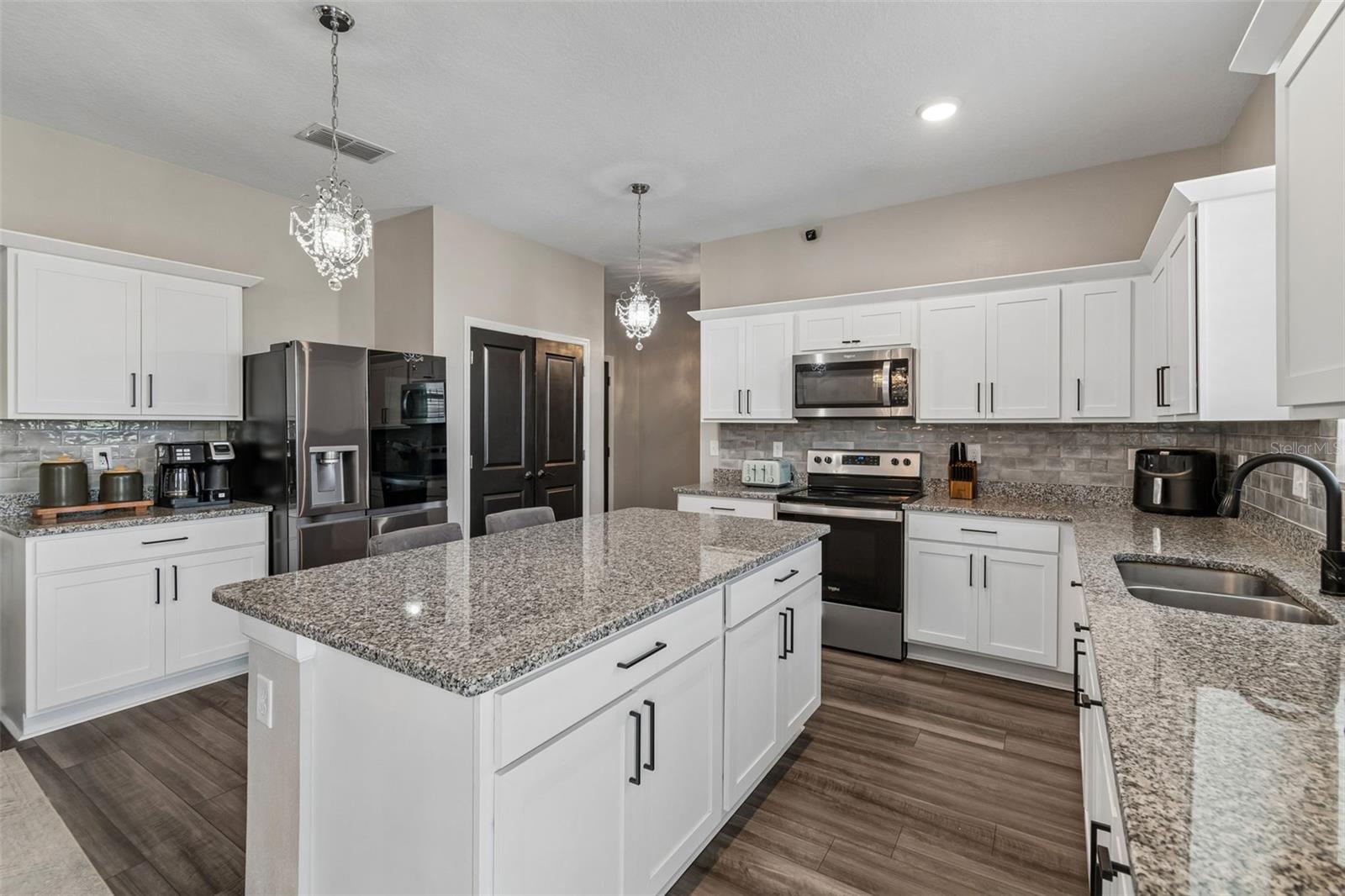 575 OCEAN SPRAY DR — photo 12