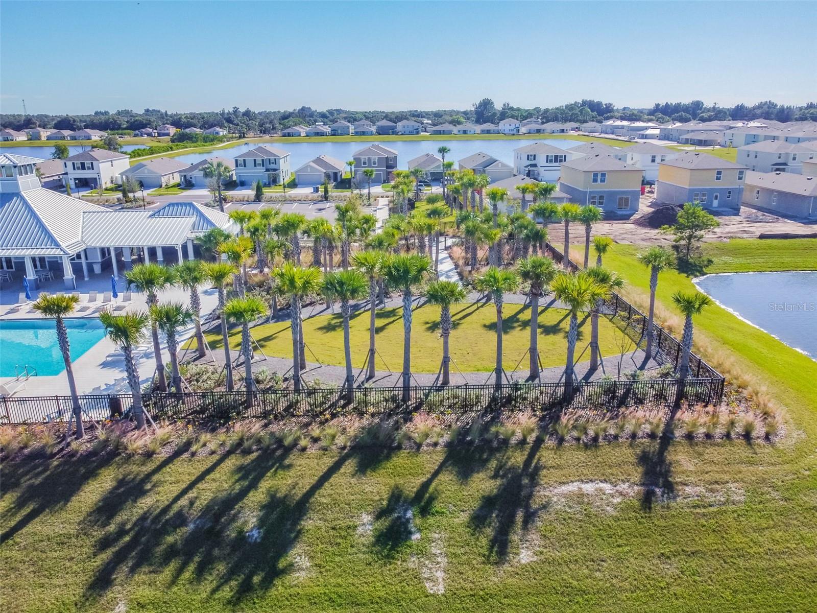 575 OCEAN SPRAY DR — photo 48