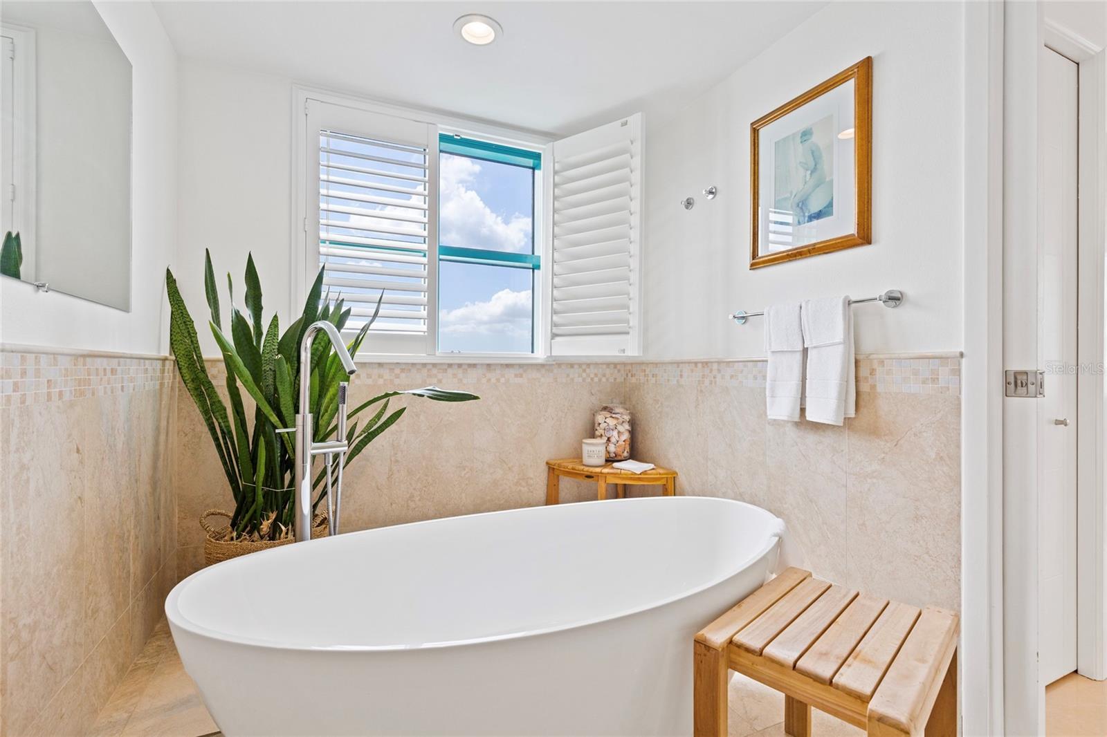 1520 GULF BLVD #1807 — photo 28